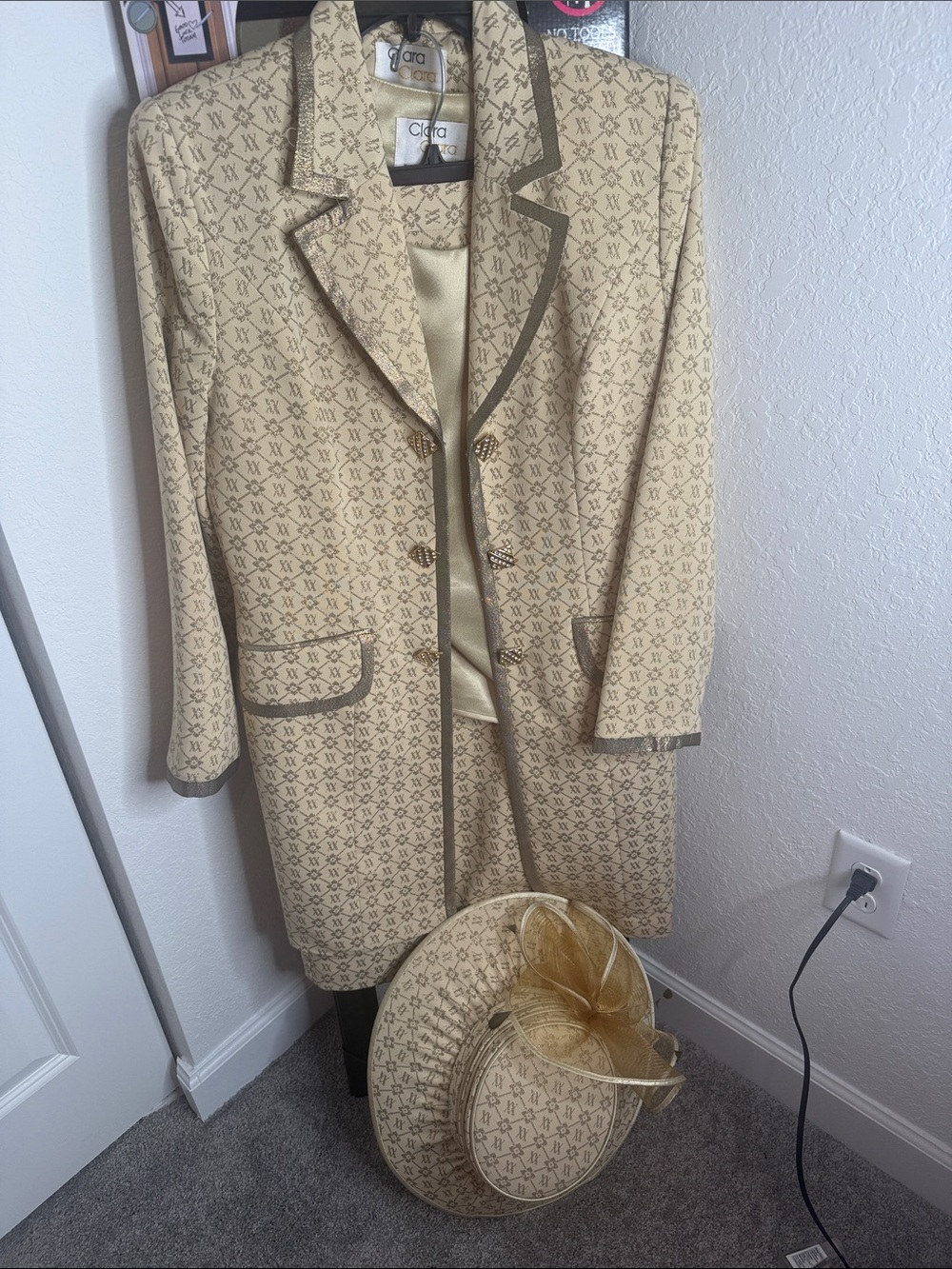 Cicara Cream Patterned Skirt Set with Hat